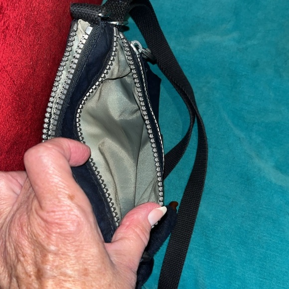 Kipling  mini bag  super light  2 front zip pockets   Monkey key ring   Like New - Picture 9 of 10